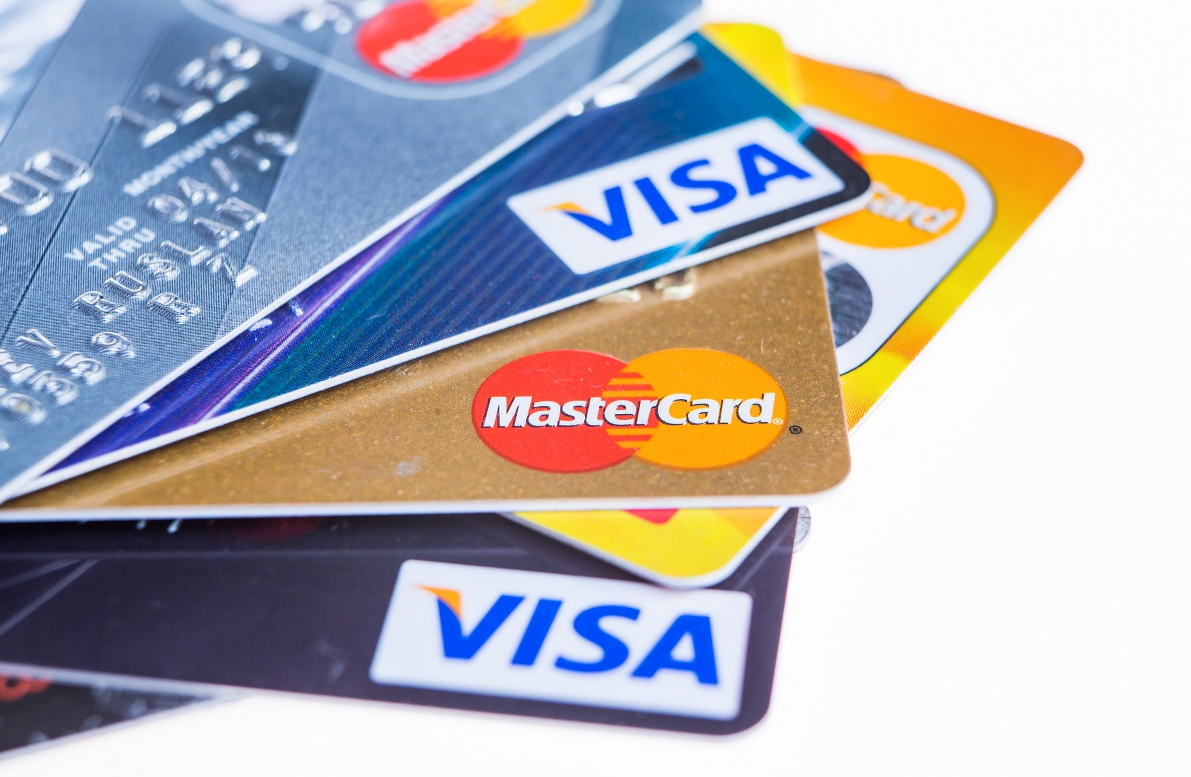 【比較】楽天モバイル とワイモバイルを比較検証！子供と家族に人気の格安SIMはどっち？ visa-mastercard